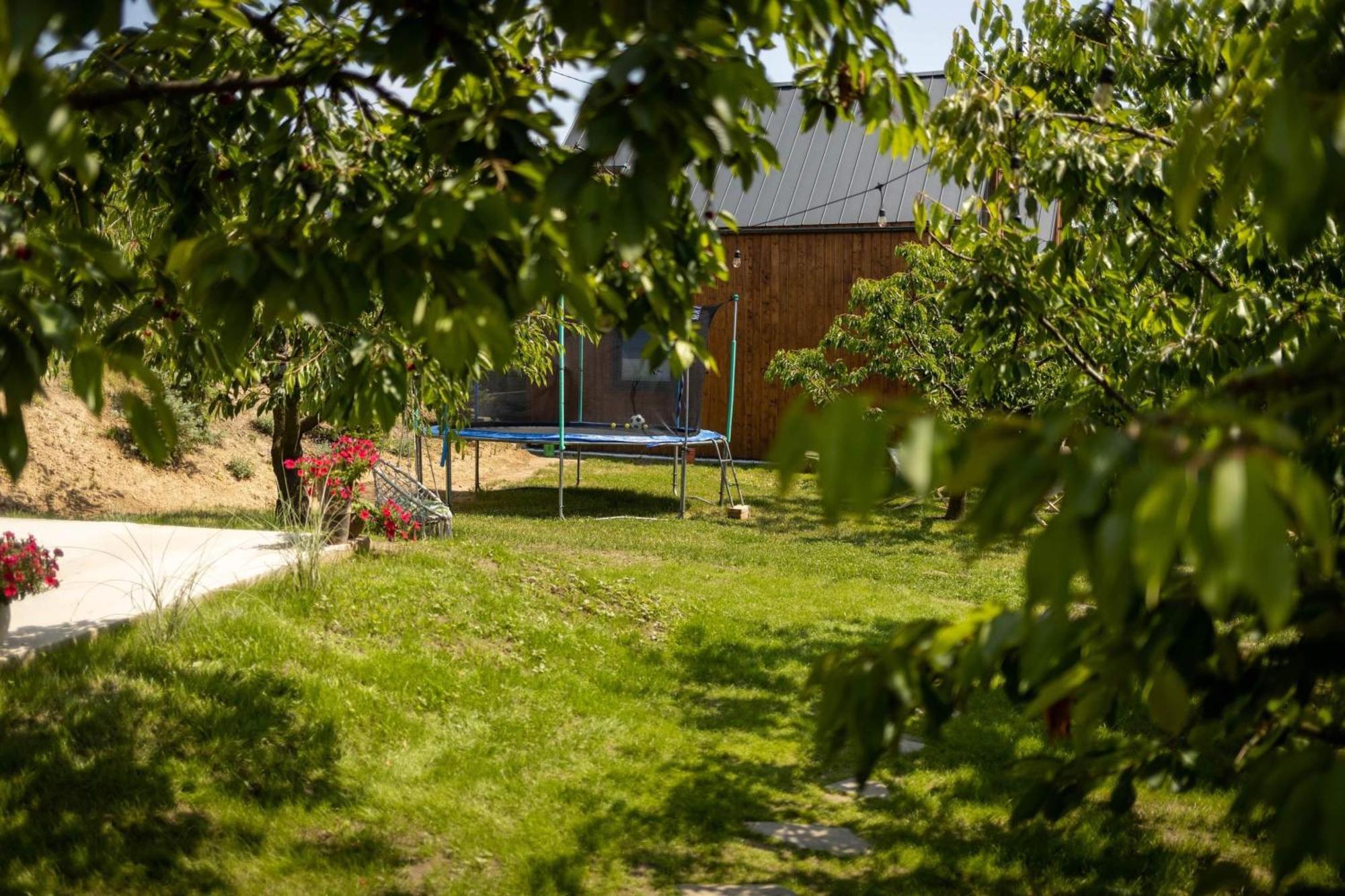 Czeresniowe Wzgorze Sandomierz Jakuzzi ภายนอก รูปภาพ